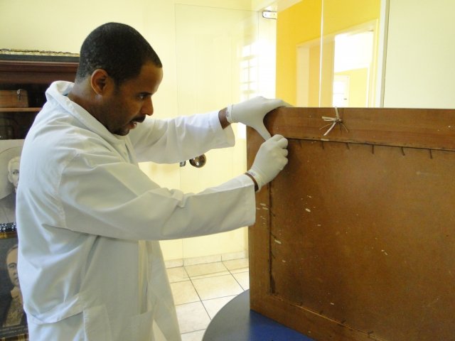 Preparação para a desmontagem dos quadros